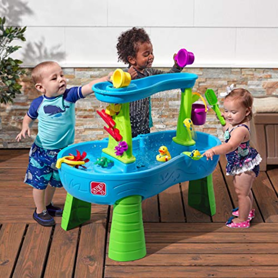 Rain Showers Splash Pond Water - مراجعة Kids Outdoor Sensory Table وسعره