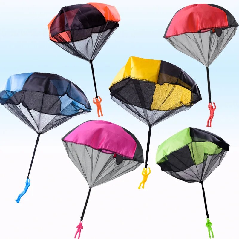 4pcs Color Random Hand Throwin - مراجعة Kids Outdoor Clubhouse وسعره
