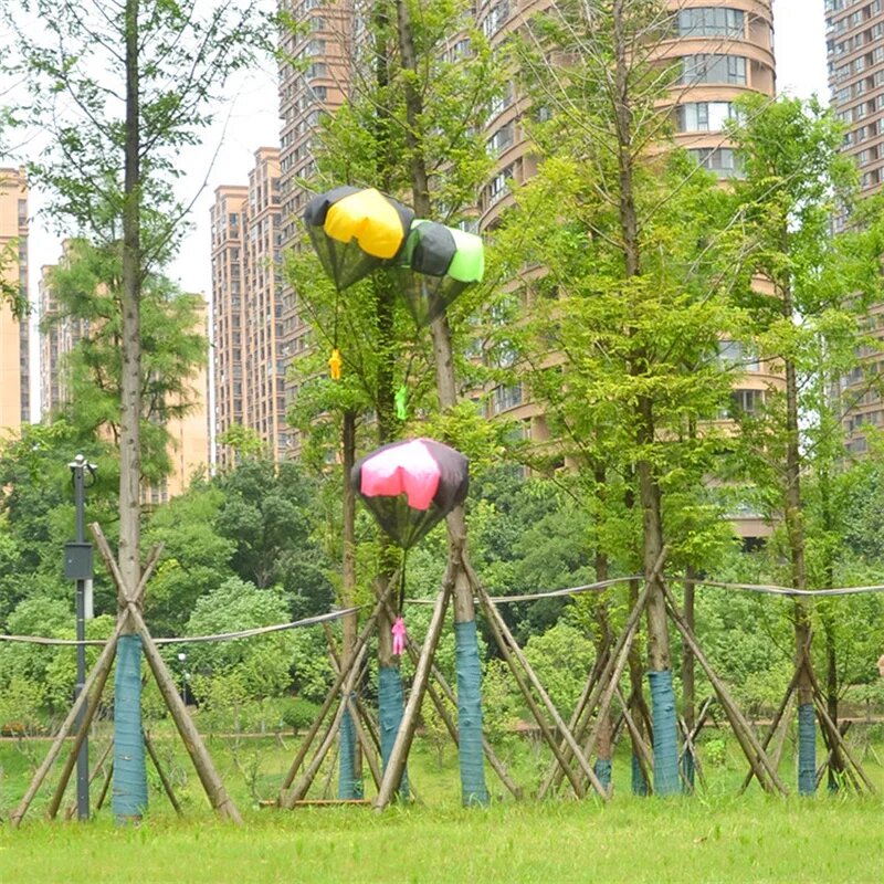 4pcs Color Random Hand Throwin - مراجعة Kids Outdoor Clubhouse وسعره