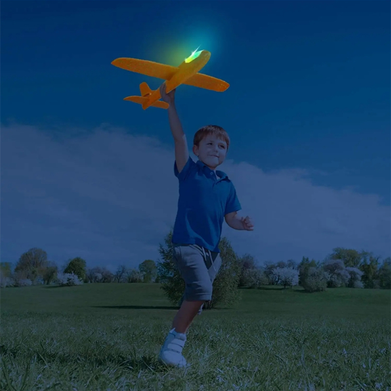 Electric Foam Plane Glider Han - مراجعة Kids Outdoor Gifts وسعره