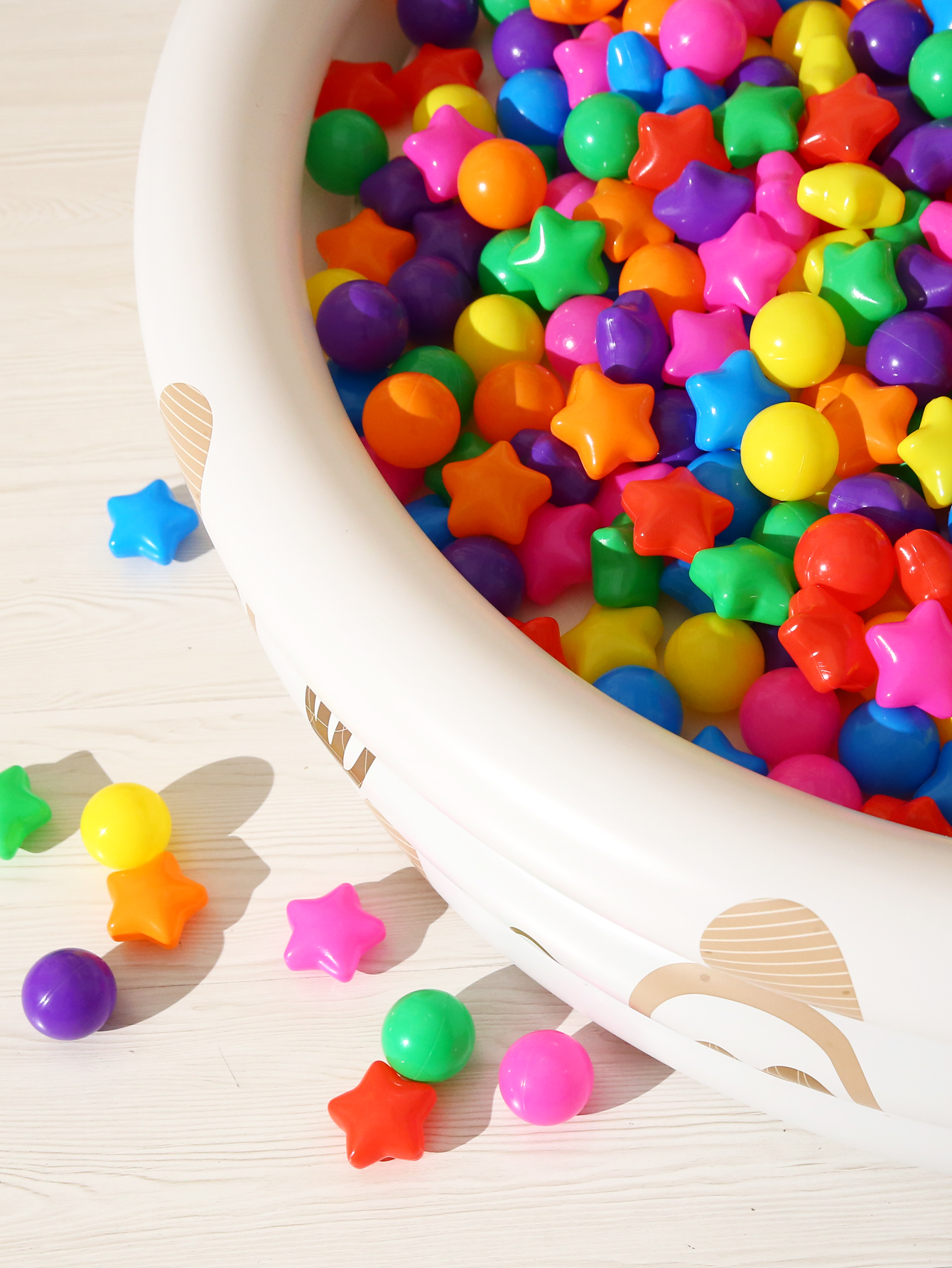 Crush Proof Ball Pit Ball Pack - مراجعة Kids Outdoor Wendy House وسعره